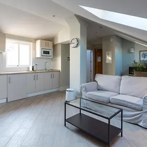 Appartamento Urbe10 Angel Duplex 2 Bedrooms 4c, Málaga